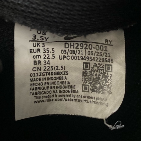 Nike Air Force 1 Sneakers - Picture 6 of 8